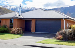 Noble No 6 - Hanmer Springs Holiday Home